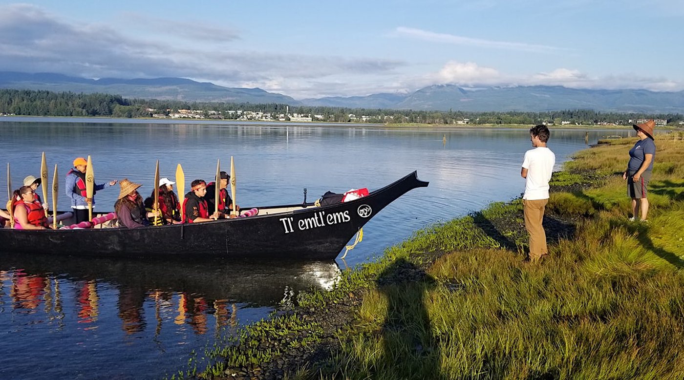 Indigenous paddlers push off on powerful voyage to reclaim canoe